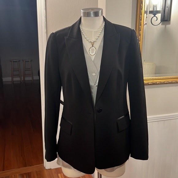 Inclan Studio sleeveless top - Picture 7 of 9